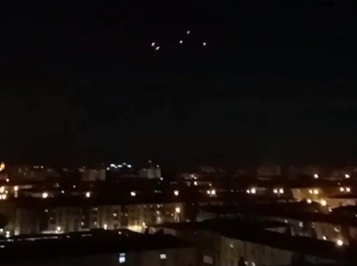 Tiroteos en la zona de la barriada de Murillo conocida como los Verdes, en las Tres Mil Viviendas de Sevilla. Tiroteos en la zona de la barriada de Murillo conocida como los Verdes, en las Tres Mil Viviendas de Sevilla.