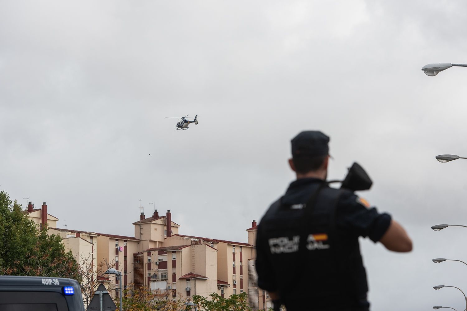 Una actuación de la Policía Nacional contra los narcos en el Polígono Sur de Sevilla. 