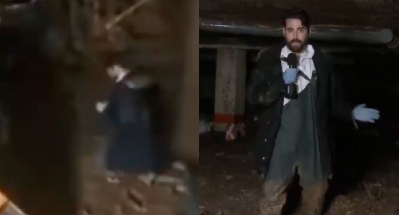 Rubén Gisbert, el colaborador de Iker Jiménez, tirándose al suelo para simular estar más manchado de barro (izquierda) en la conexión para televisión (a la derecha). Rubén Gisbert, el colaborador de Iker Jiménez, tirándose al suelo para simular estar más manchado de barro (izquierda) en la conexión para televisión (a la derecha).