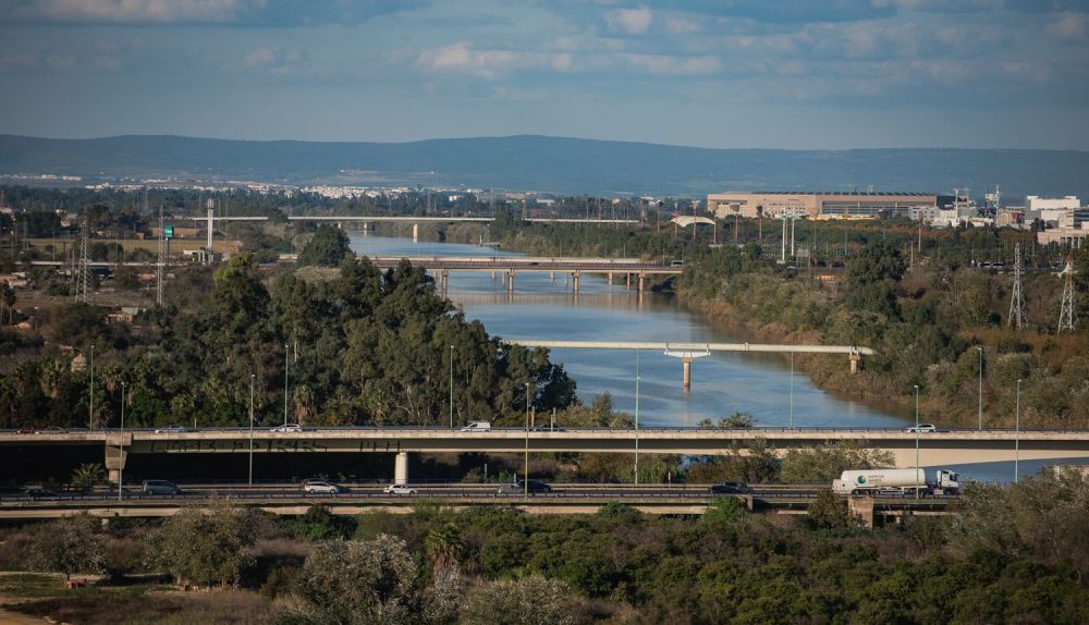 RIO GUADALQUIVIR SEVILLA 1