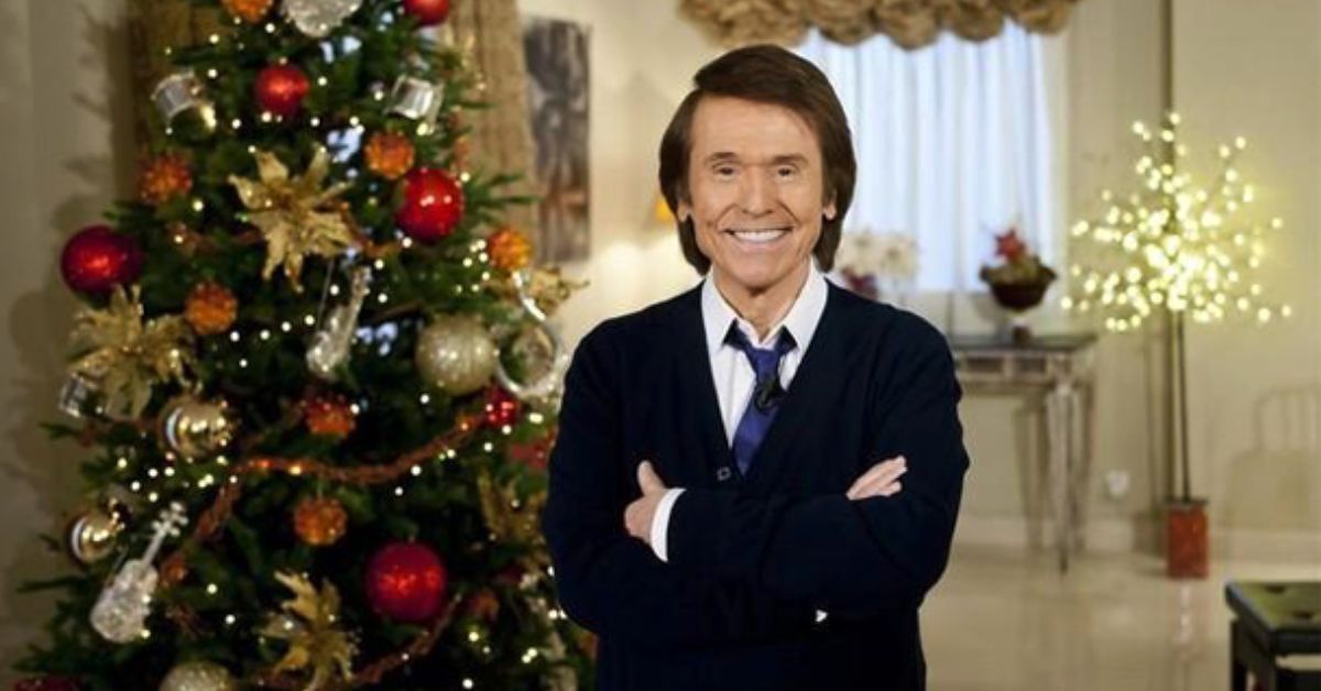 Raphael, en un especial de Navidad de RTVE, sigue hospitalizado debido al percance de salud que ha sufrido.