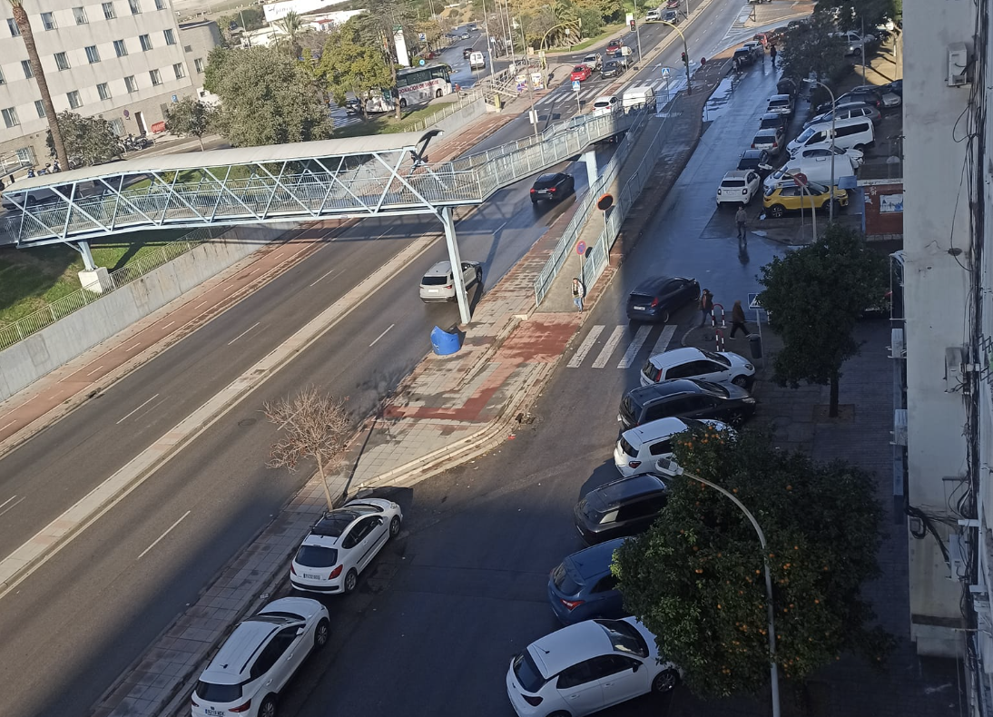 Una imagen de los aparcamientos de Las Torres compartida en redes por Antonio Conde. Una imagen de los aparcamientos de Las Torres compartida en redes por Antonio Conde.