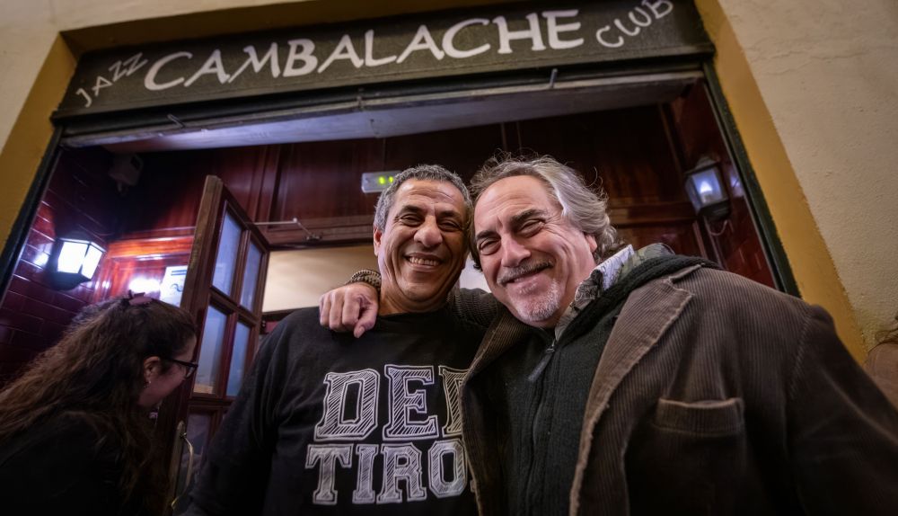 Fiesta de despedida de Cambalache, símbolo de la noche en Cádiz