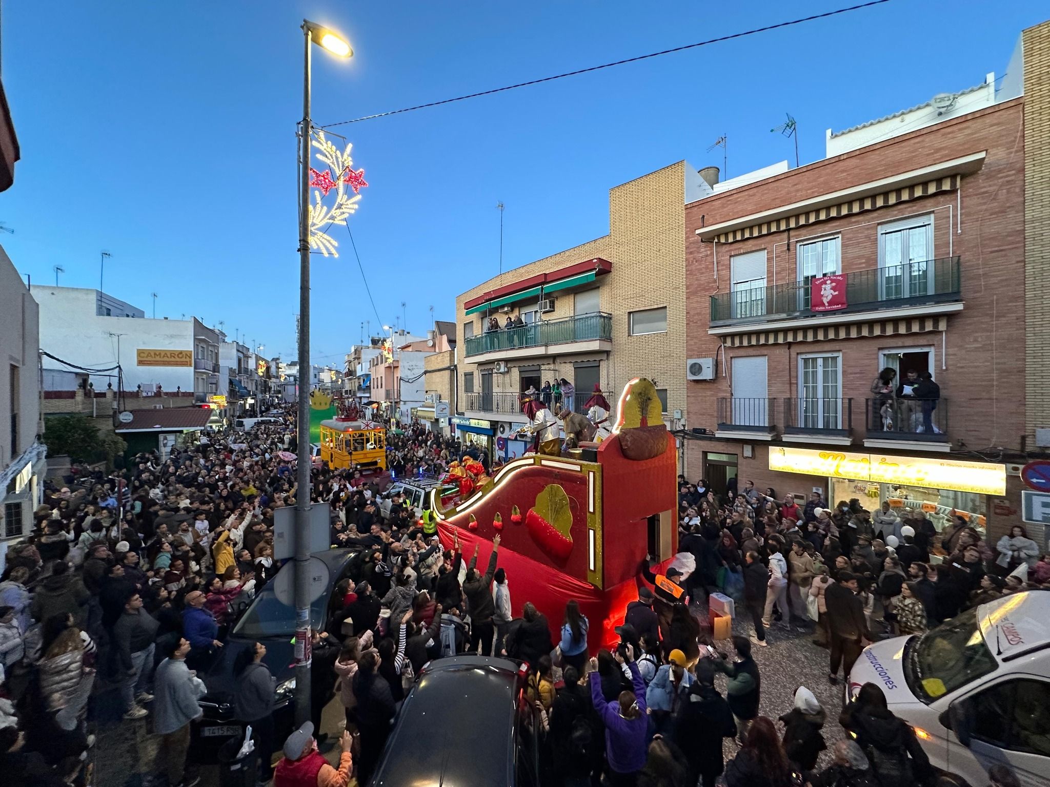 Imagen de la Cabalgata de Reyes de Coria del Río. Imagen de la Cabalgata de Reyes de Coria del Río.