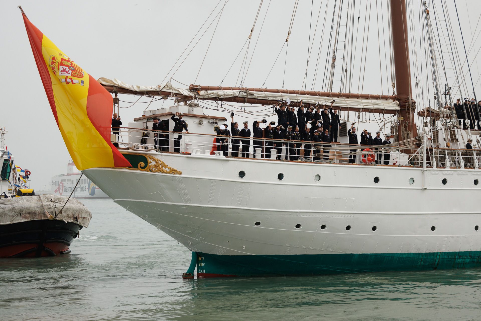Los Reyes despiden a la Princesa Leonor en el Juan Sebastián Elcano