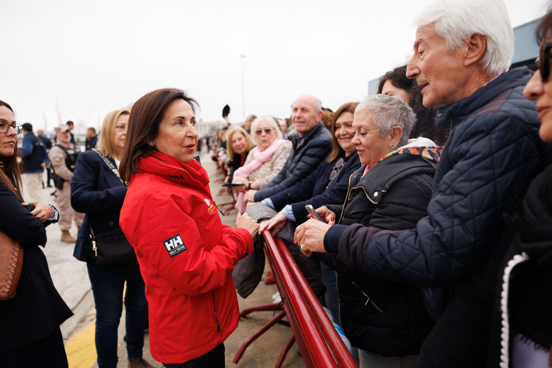 Margarita Robles en la salida de Elcano. Juan Carlos Toro