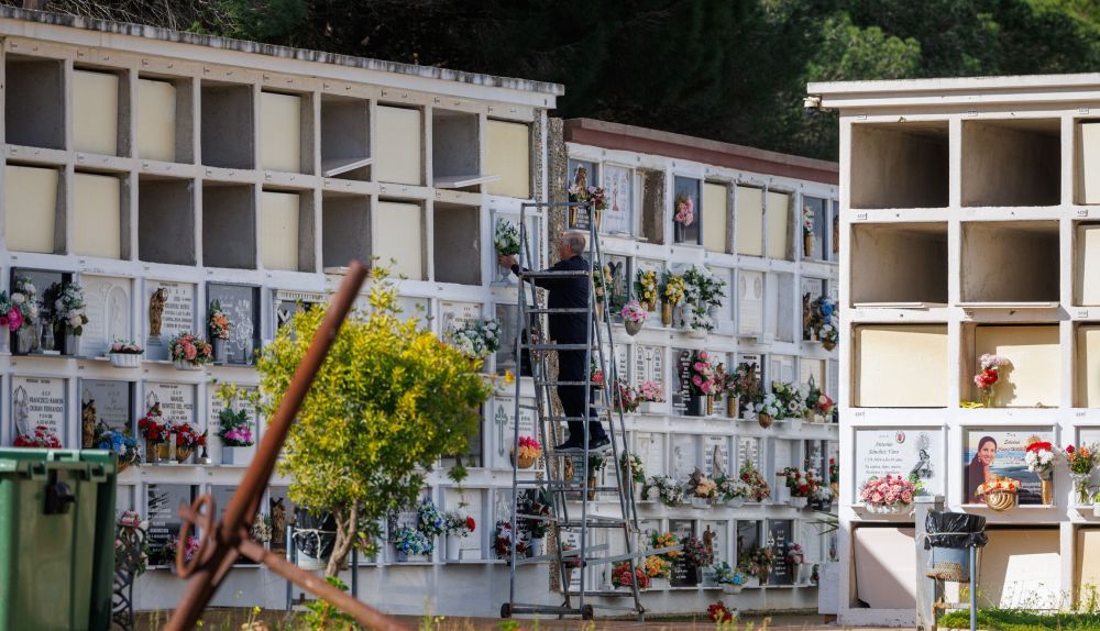 El cementerio de Barbate, este miércoles 14 de enero.