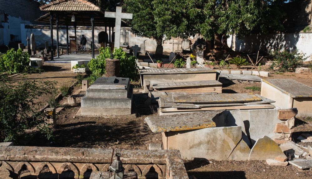CEMENTERIO INGLES SEVILLA 9