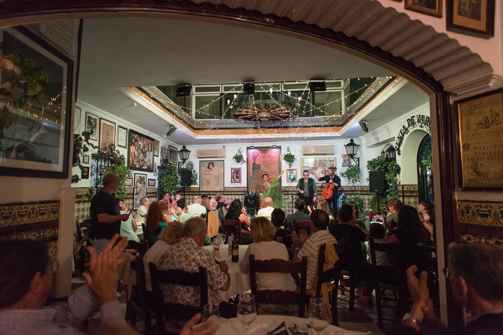 La Venta de Vargas durante un espectáculo flamenco.