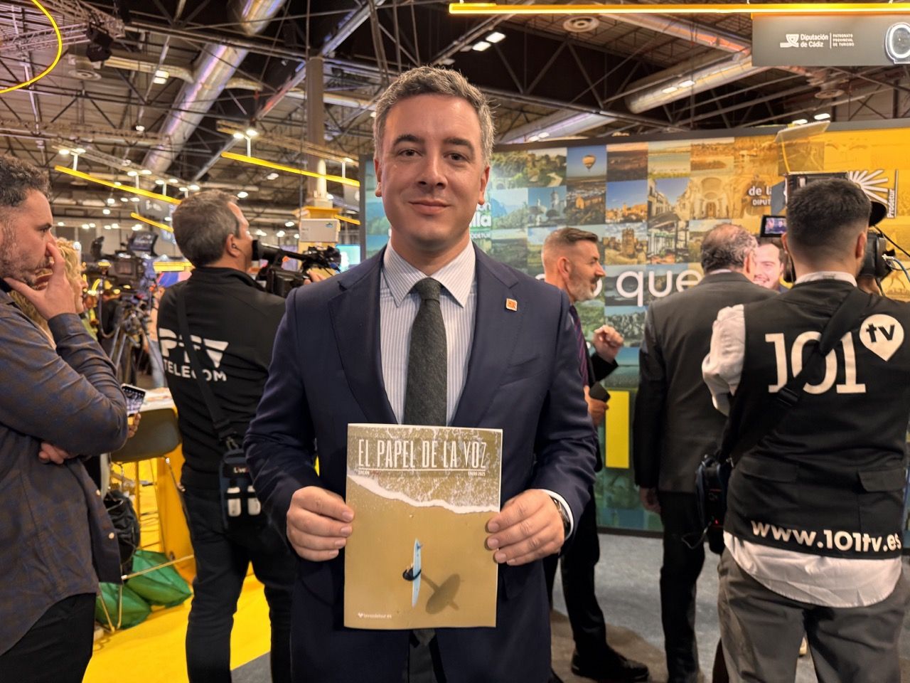 Fitur 2025  revista 