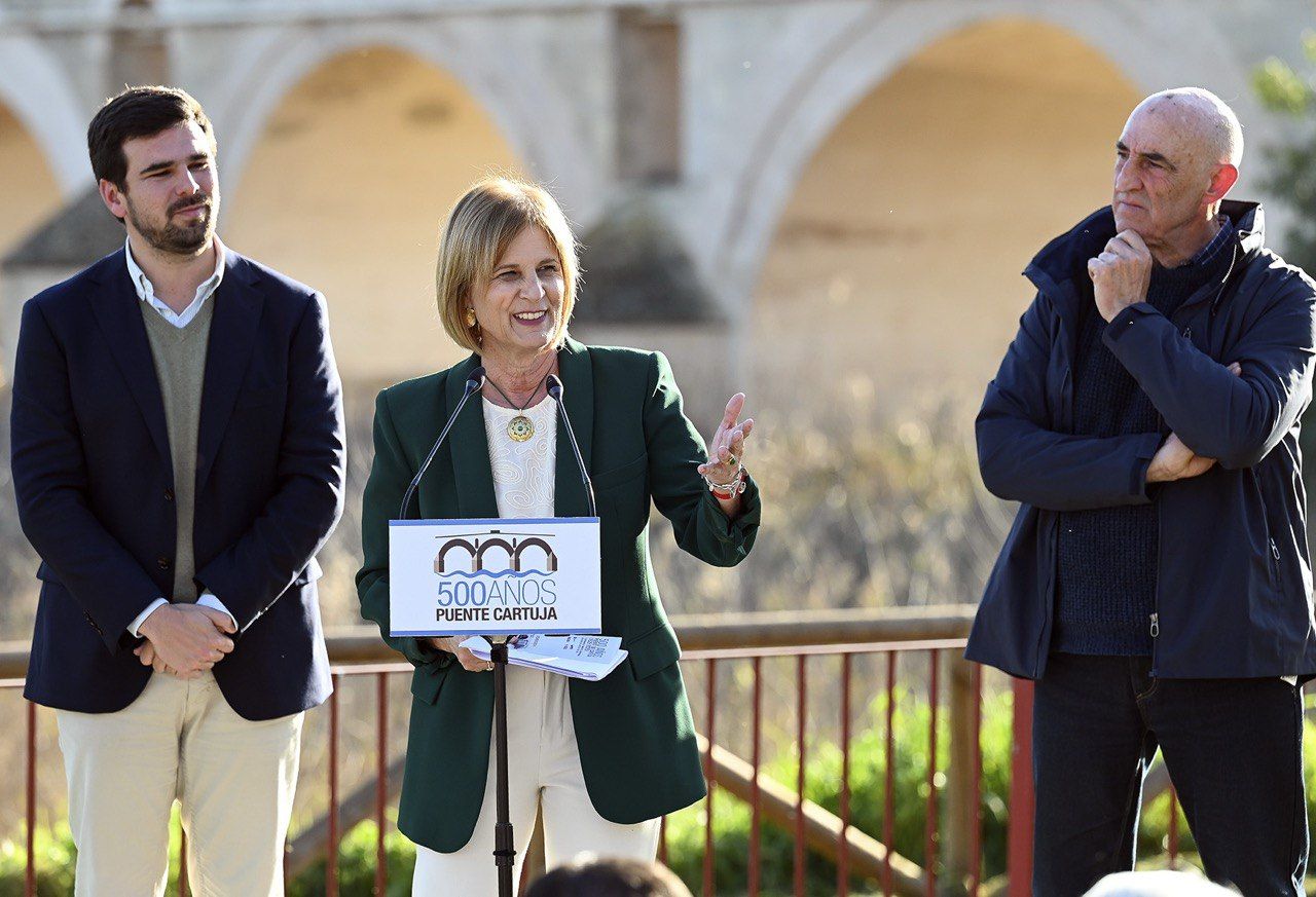 Una imagen del acto de presentación de la programación del V Centenario del Puente de Cartuja, que 'unirá' Jerez con Europa.