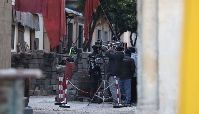 Equipo de rodaje de 'Young Sherlock'.