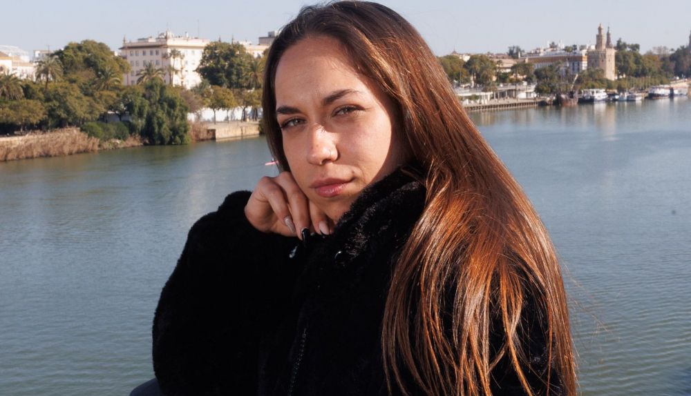 María Terremoto  12