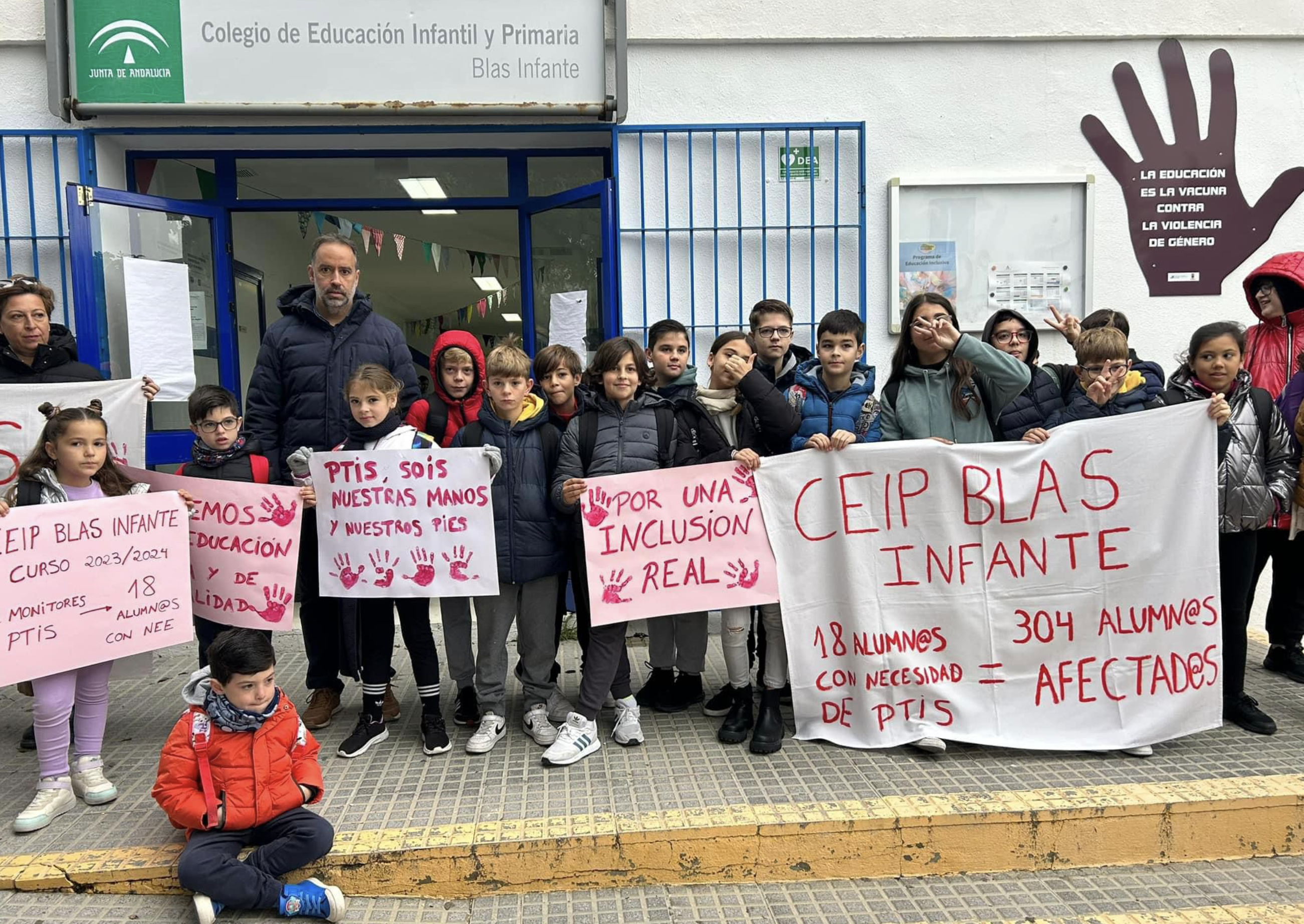 Una movilización pidendo más atención para el alumnado con Necesidades Específicas de Apoyo Educativo.