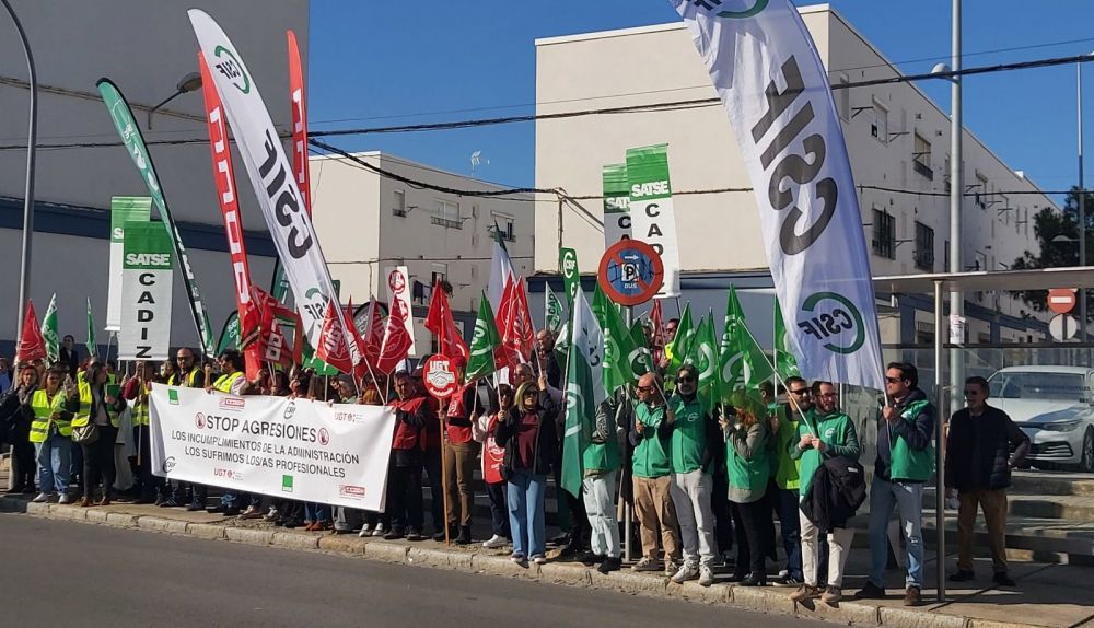Concentración de sindicatos en Jerez.