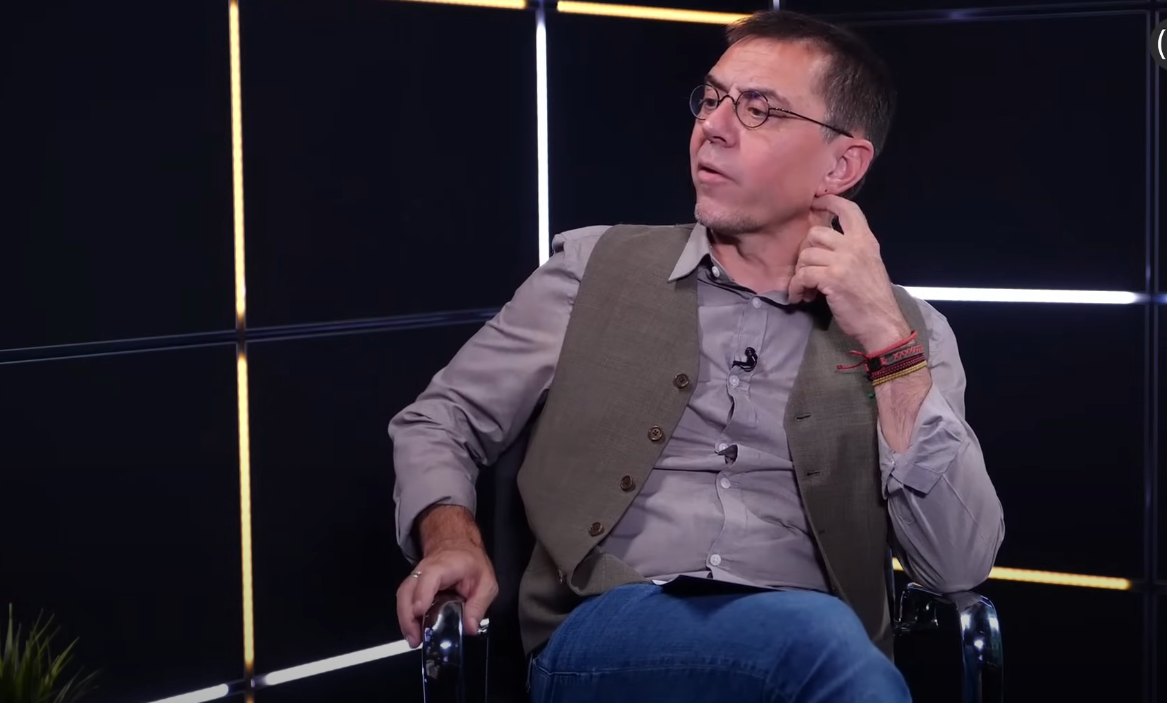 Juan Carlos Monedero, en una imagen de su programa en Canal Red. Juan Carlos Monedero, en una imagen de su programa en Canal Red.