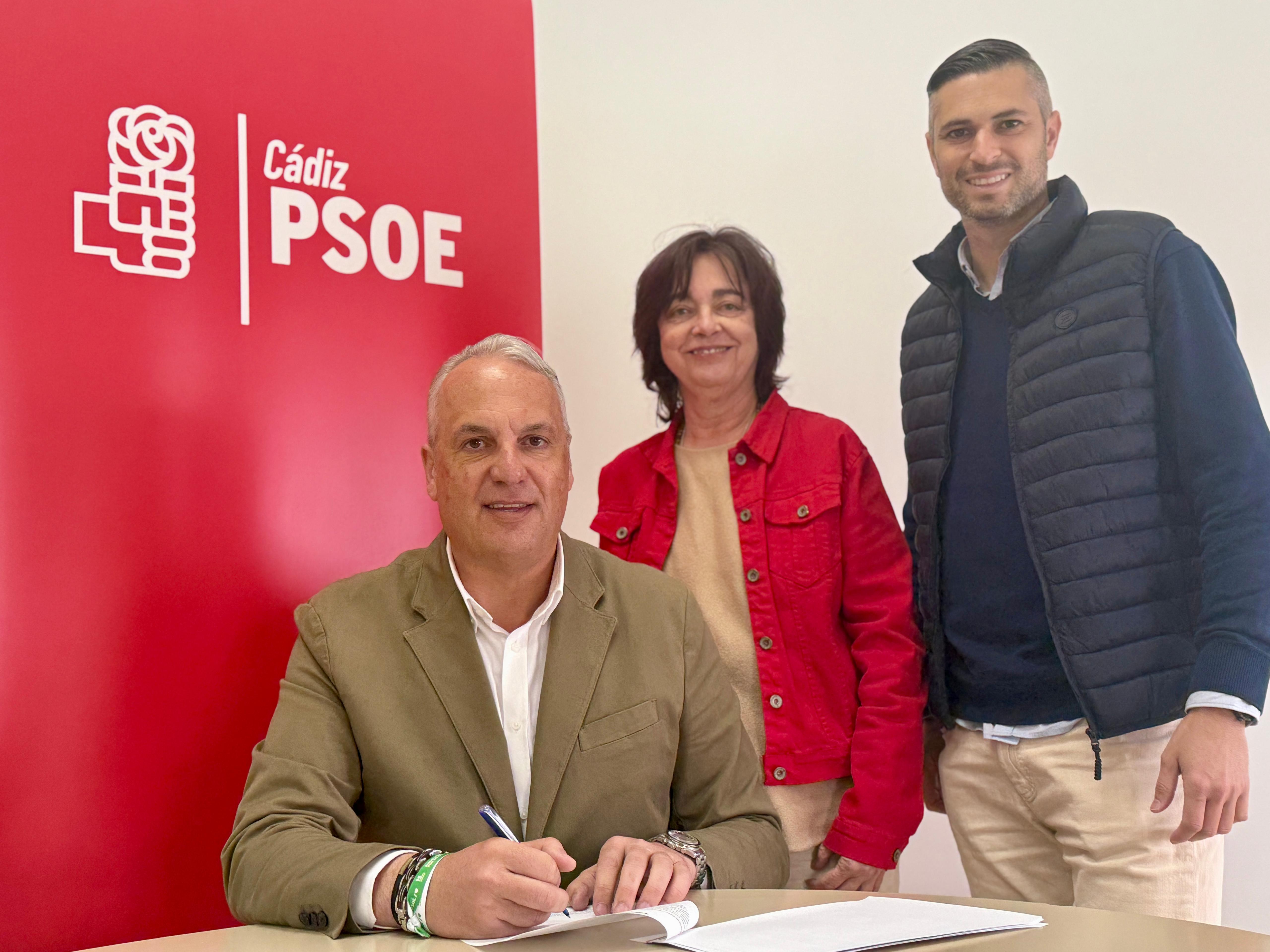 Ruiz Boix presentando su precandidatura.