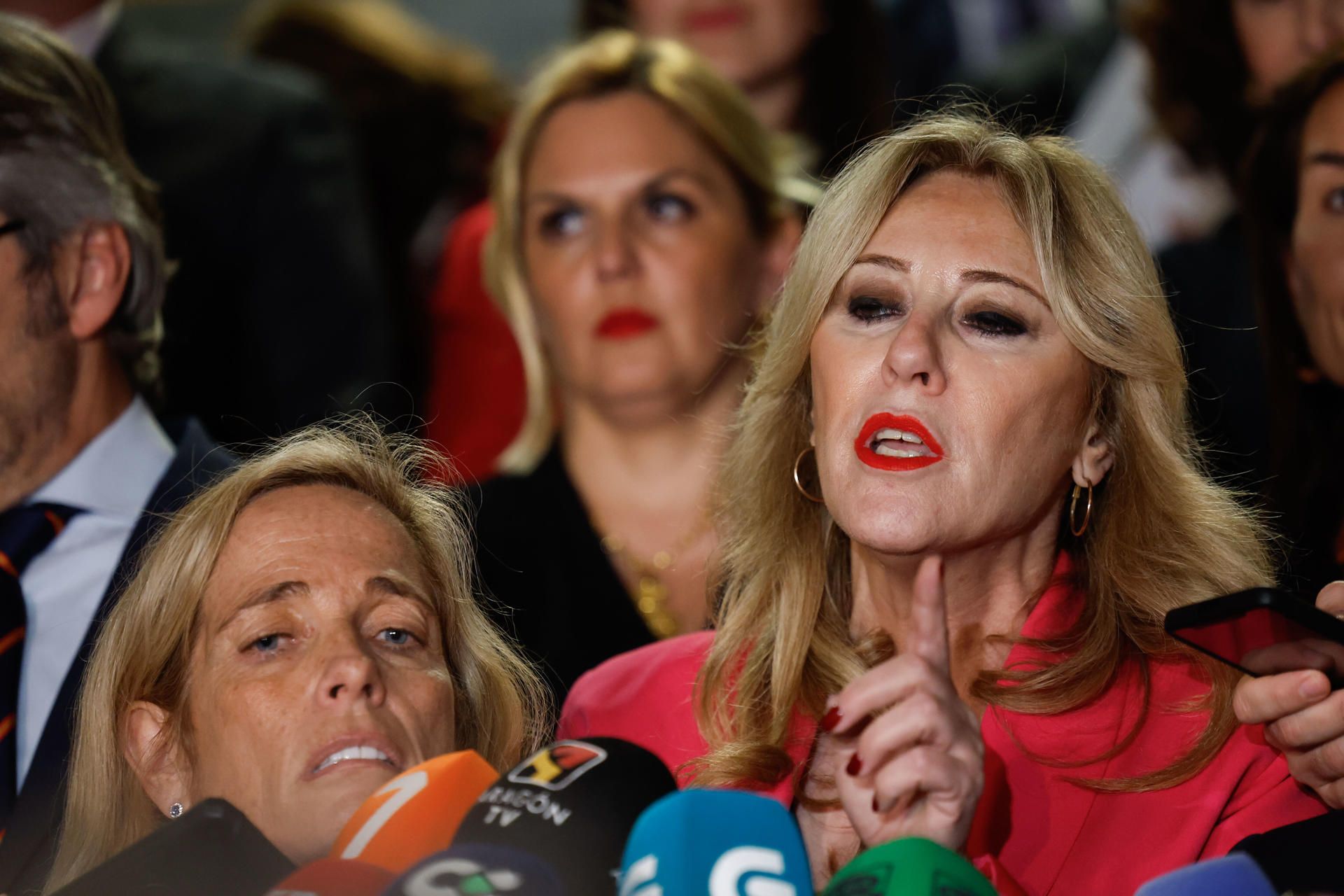 Carolina España tras la reunión con Montero.  EFE/ Mariscal