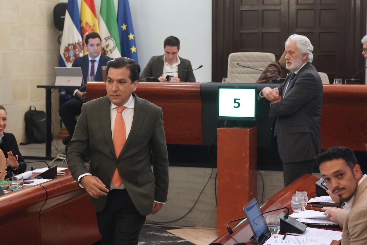 Antonio Fernández, portavoz de Vox en Jerez, durante el pleno de febrero.
