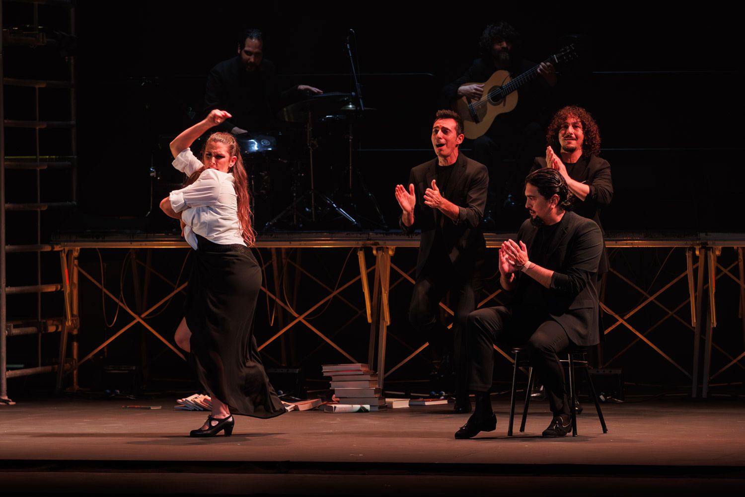 Mercedes de Córdoba presenta Olvidadas '(A las sin sombrero)'