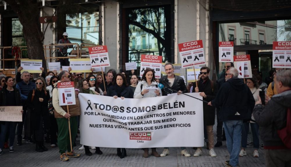 protesta educadoras sociales cadiz MANU GARCÍA 18