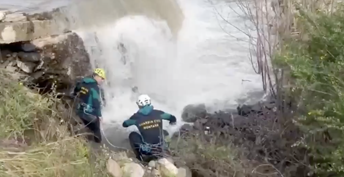 La Guardia Civil, en labores de búsquedas del motorista jerezano.