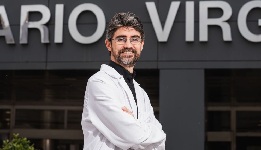 JAVIER AMPUERO MEDICO 4