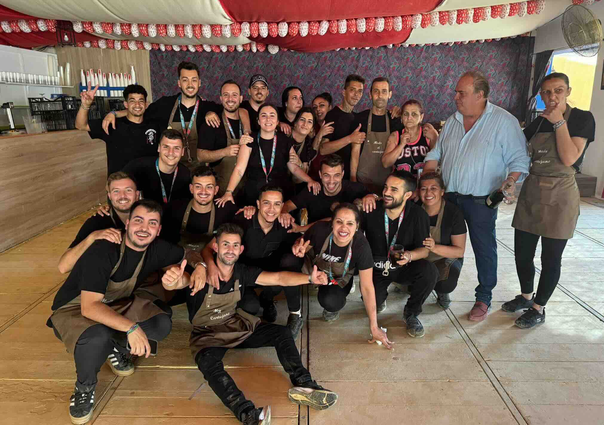 El equipo de Mesón El Cartujano, en una edición anterior de la Feria del Caballo.