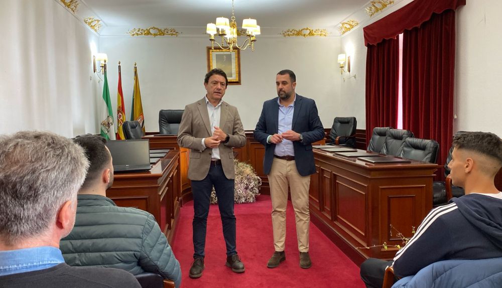 t acompañamos Algar