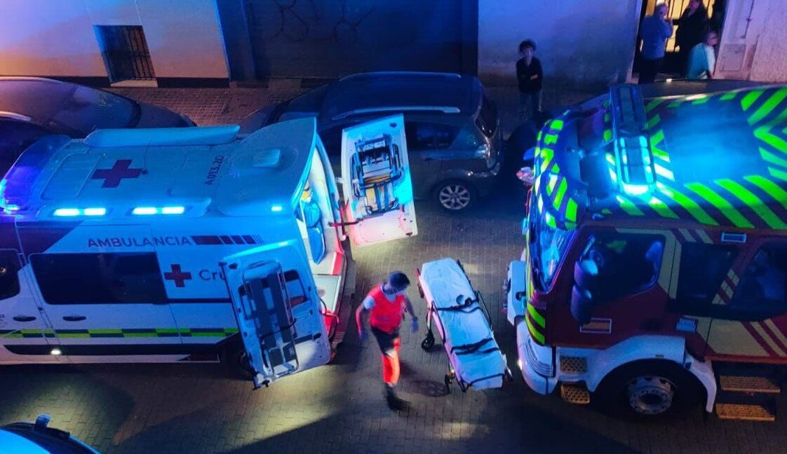 Los bomberos de Alcorcón, en un reciente servicio. Los bomberos de Alcorcón, en un reciente servicio.