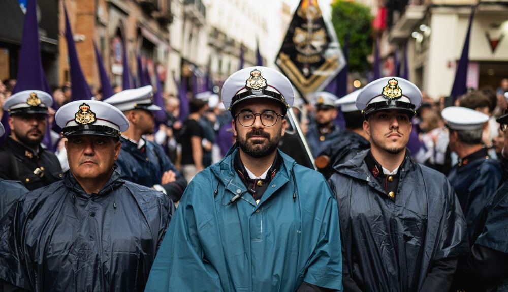 LUNES SANTO SEMANA SANTA SEVILLA 2025 1