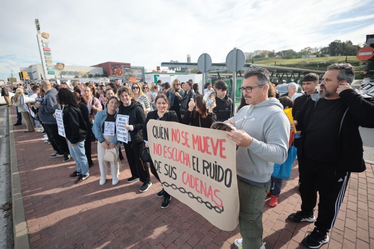 Protestas el pasado Viernes Santo por la ZGAT en Jerez.