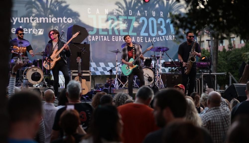 Ambiente musical en el centro.