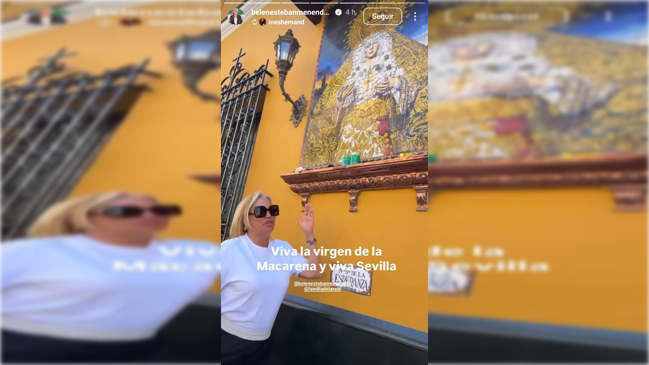 Belén Esteban posando con la Macarena.