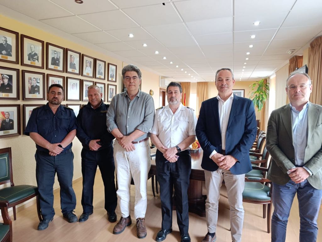 Responsables del Consorcio de Agua y de la Base de Rota.