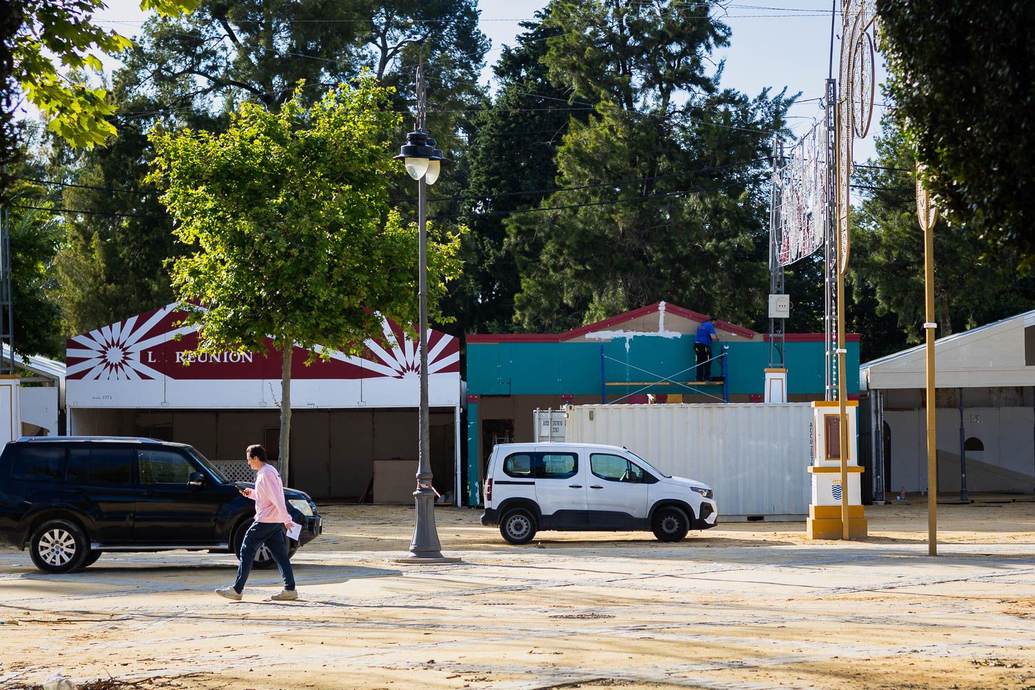 El montaje de casetas en la Feria de Jerez, días atrás.