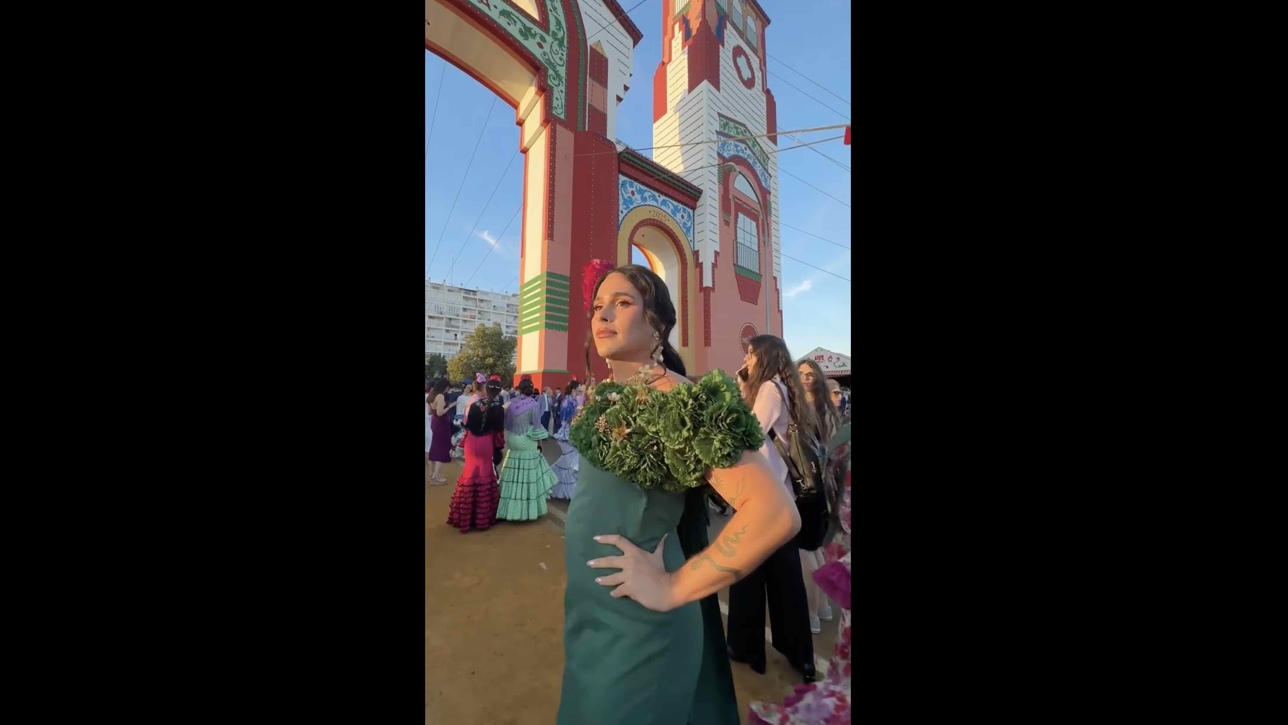 Una captura del vídeo subido por Paco Abreu a sus redes en la Feria de Sevilla. Una captura del vídeo subido por Paco Abreu a sus redes en la Feria de Sevilla.