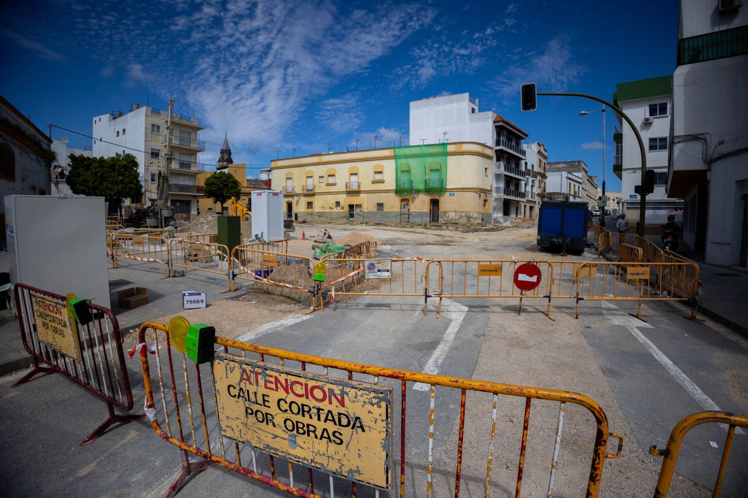 La plaza del Carbón de Jerez seguirá en obras hasta verano.