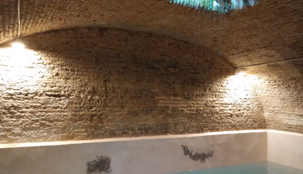 El aljibe que se conserva del convento de San Agustín de Jerez. 