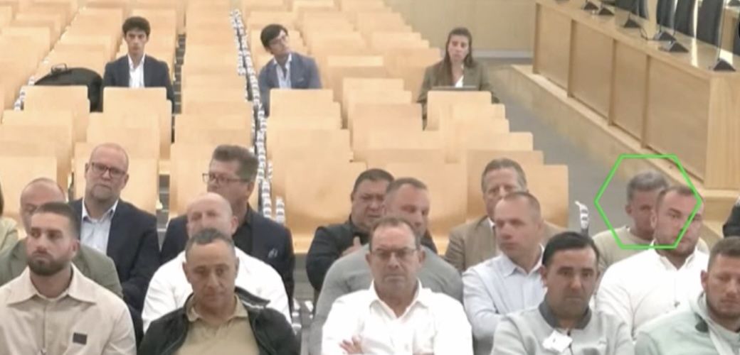 Juicio contra la trama de Joakim Broberg, sentado en la tercera fila, el primero empezando por la derecha en la imagen de 'La Sexta'.