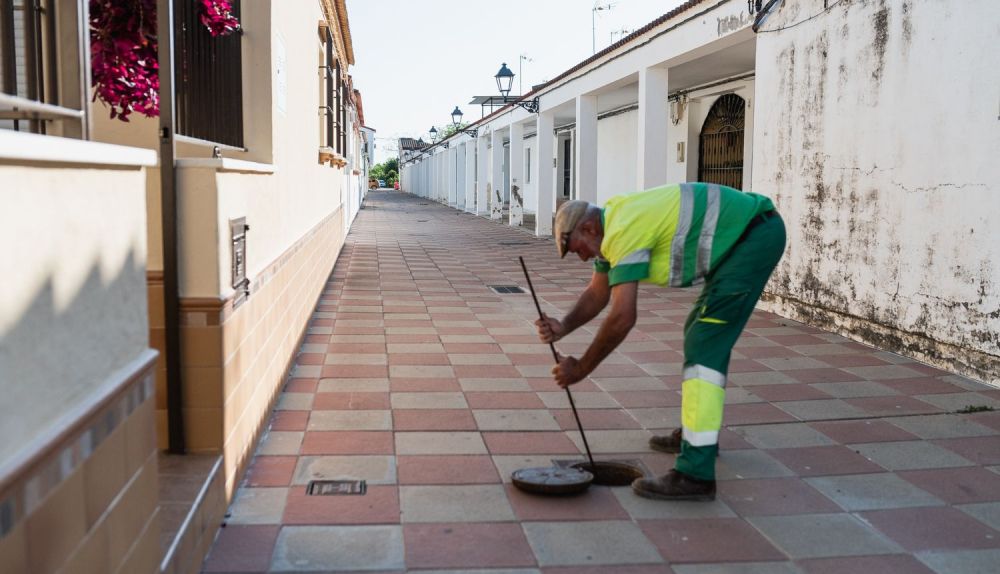 Marismillas cuenta con una veintena de trabajadores municipales.