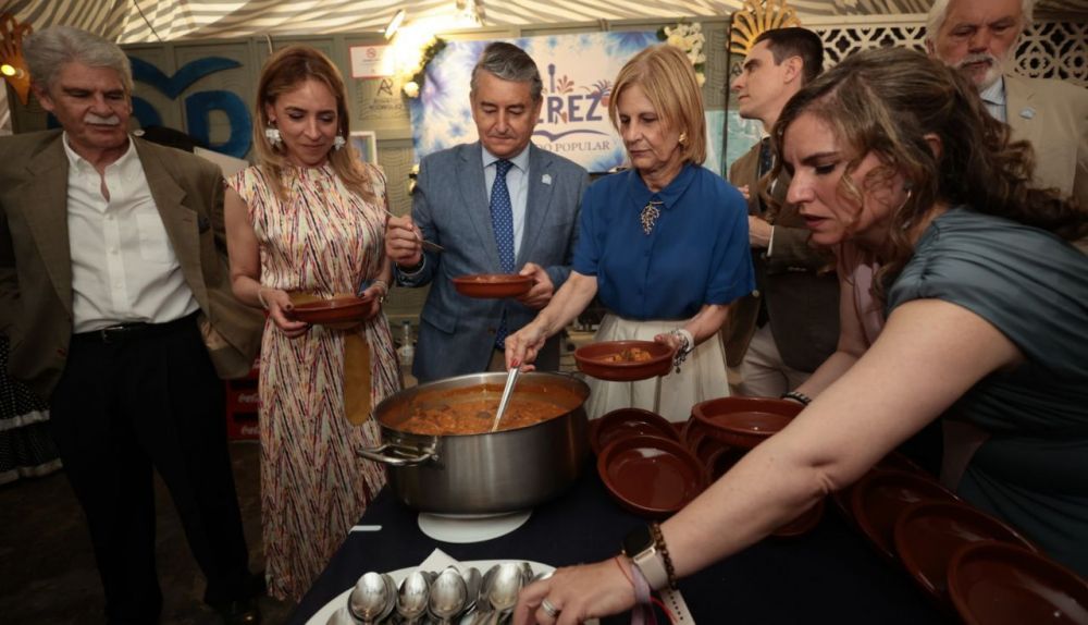 A la berza han asistido varios cargos del PP a todos los niveles.