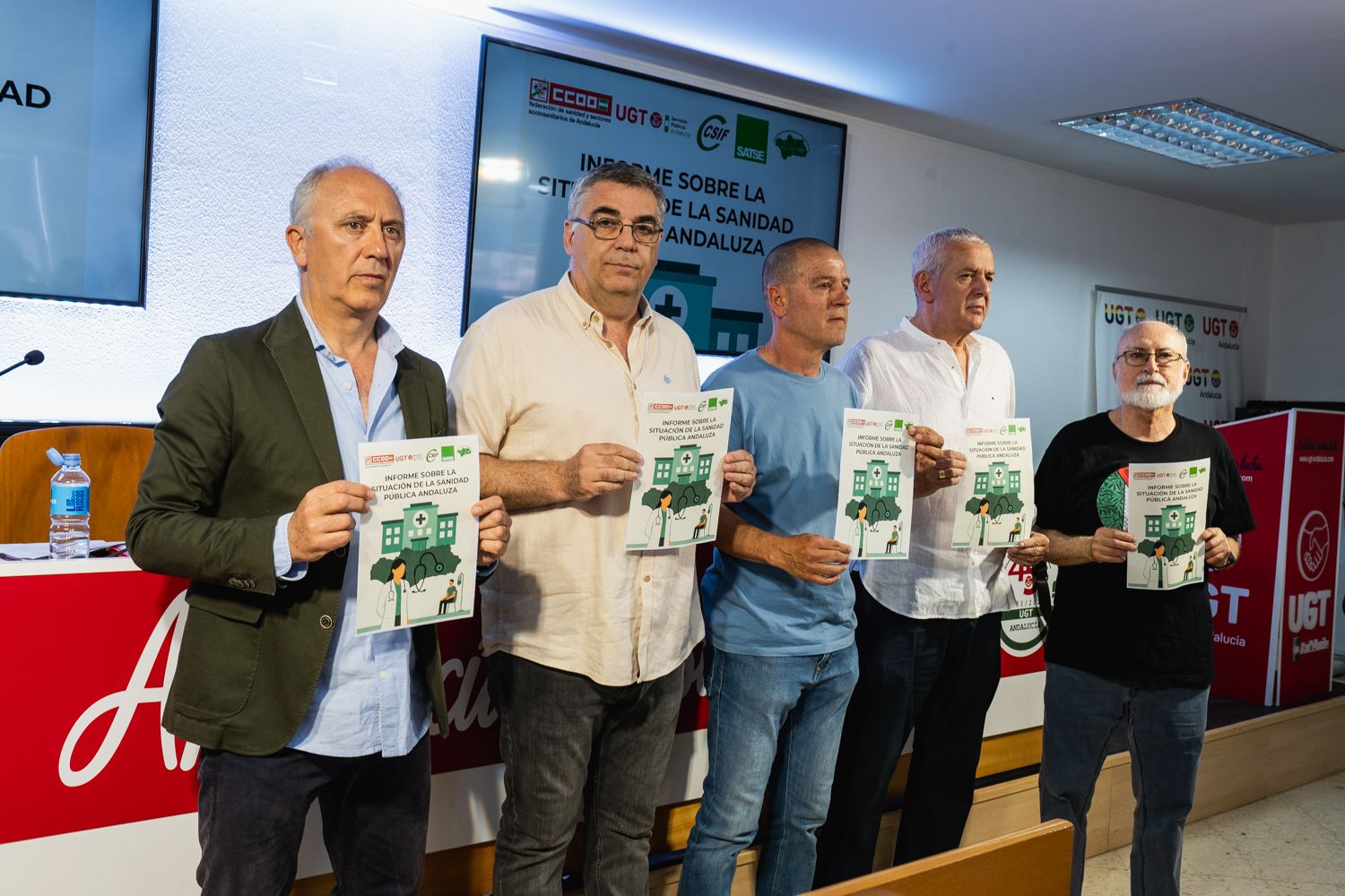 La presentación del informe sobre la situación de la sanidad pública andaluza.