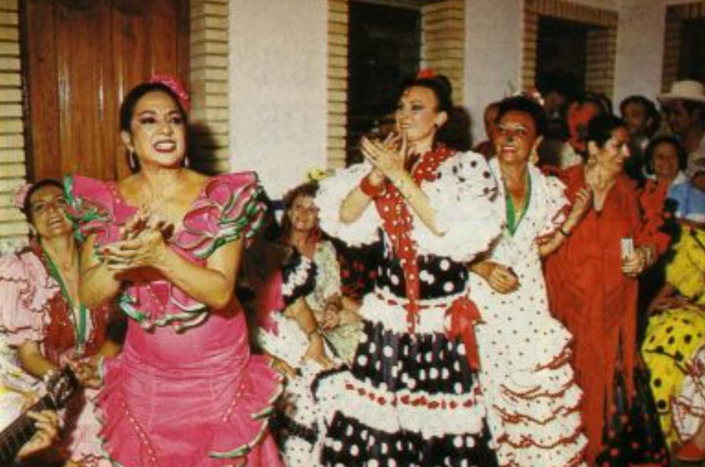 En la romería del Rocío Lola Lola Flores, Rocío Jurado, Paquita Rico y Juanita Reina, en El Rocío