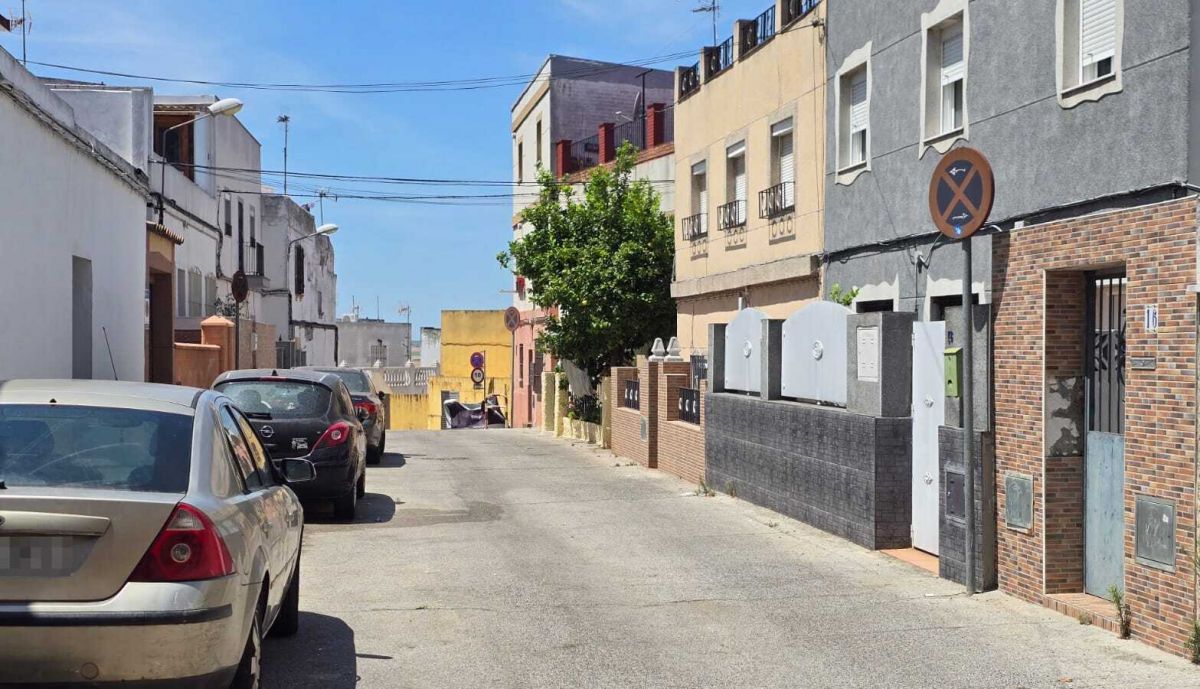 Las calles de Picadueñas, este viernes.
