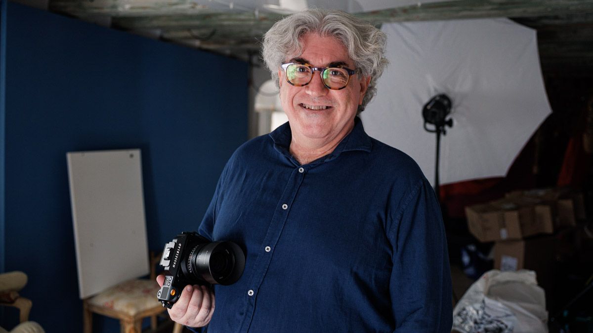 Miguel Angel Castaño, profesional la fotografía desde hace tres décadas. 