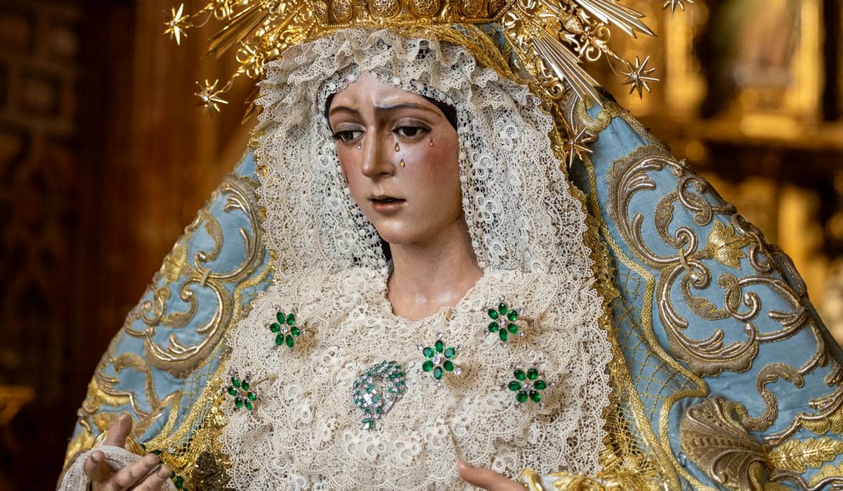 La Virgen de la Macarena, tras la polémica restauración. 