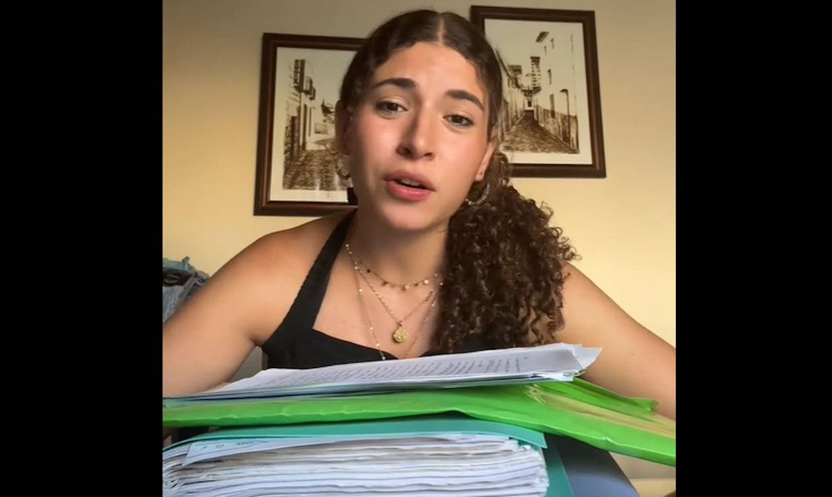 Lorena, maestra de educación especial y opositora con dislexia y TDA.