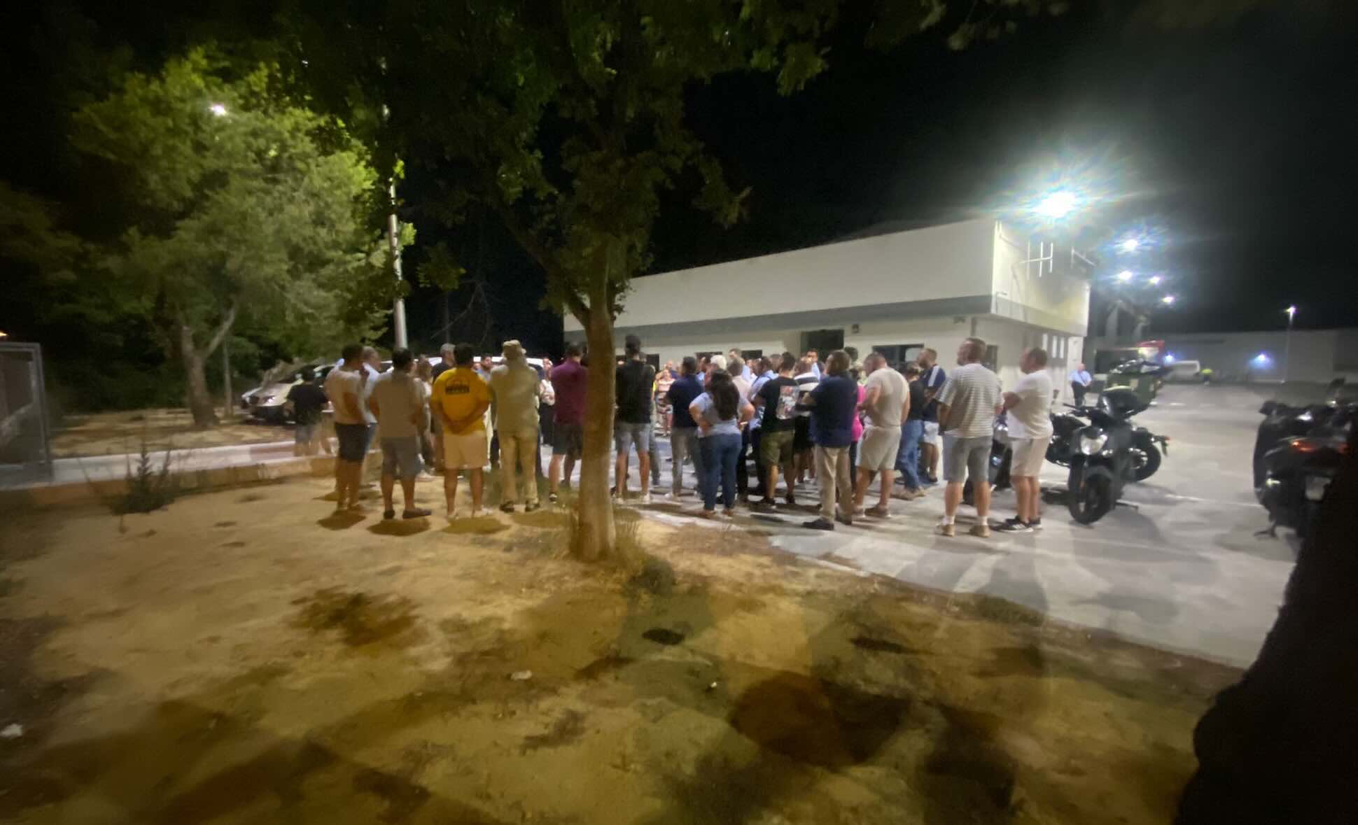 Un momento de la asamblea de personal de autobuses de Jerez, celebrada a medianoche del pasado martes.