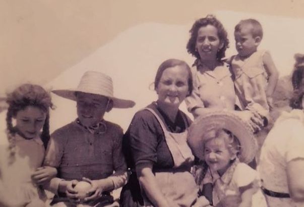 X Pilar Carrillo y familia